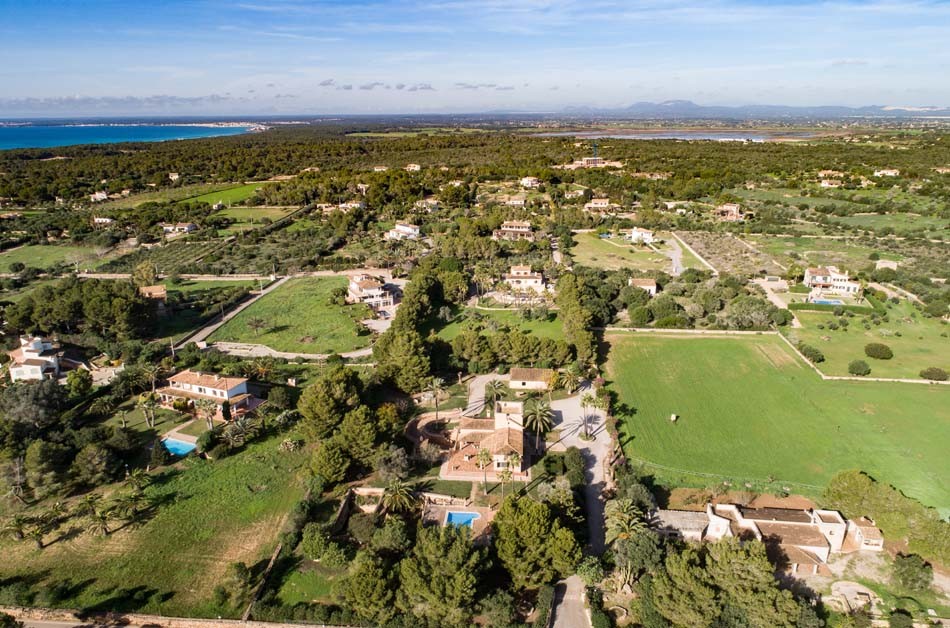 2593_02_Ses Salines_Finca_Ansicht